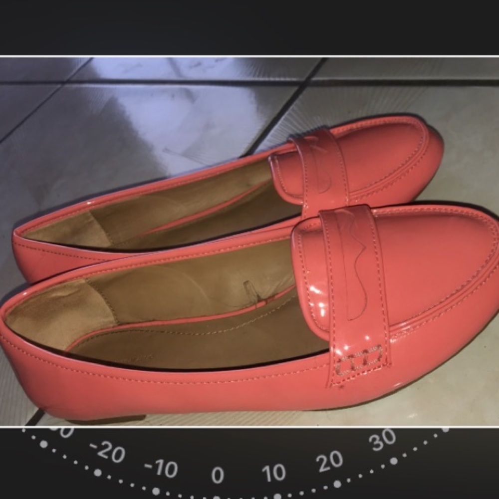Zara Flats